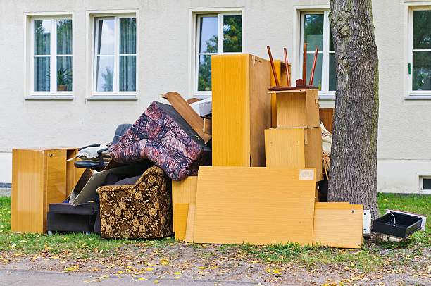 Best Garage Cleanout  in Mineralwells, WV